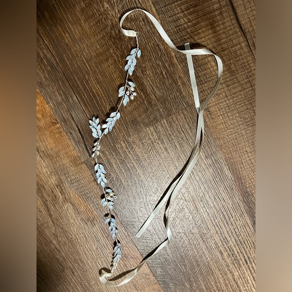 *New* J. Picone wedding headband / hairpiece